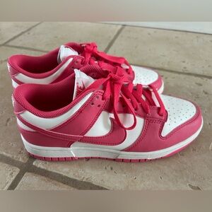 Nike  dunks pink and White Sneakers 7.5